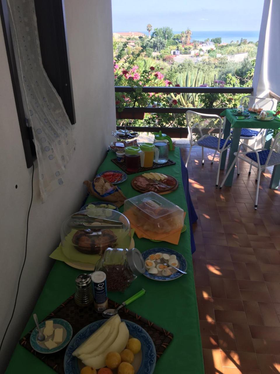 B&B A Casa Di Picci Santa Domenica  Buitenkant foto