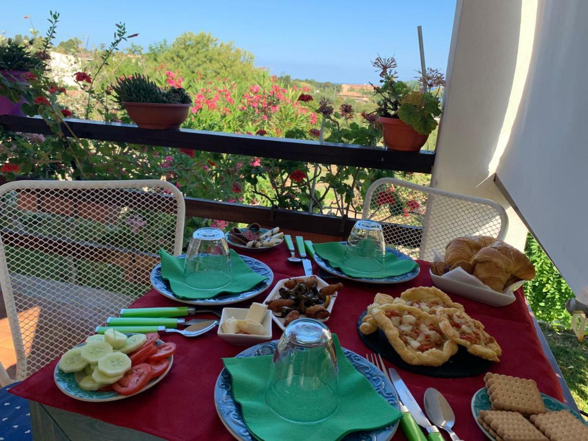 B&B A Casa Di Picci Santa Domenica  Buitenkant foto